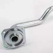 Metallrohr mit mehrfacher Krümmung für industrielle Anlagen.